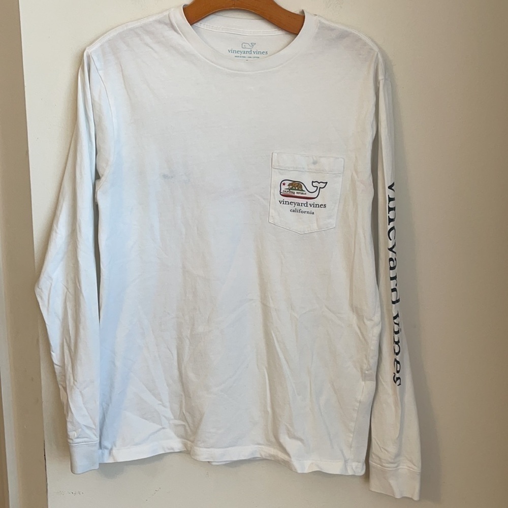VINEYARD Vines California white Tee whale bear l/s